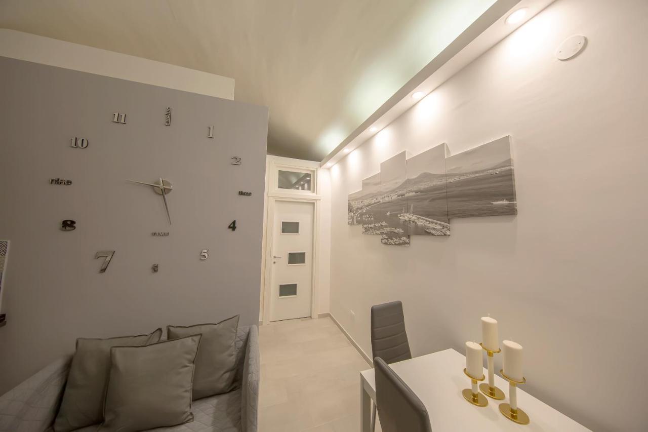 נאפולי Olina Apartments N.6 מראה חיצוני תמונה